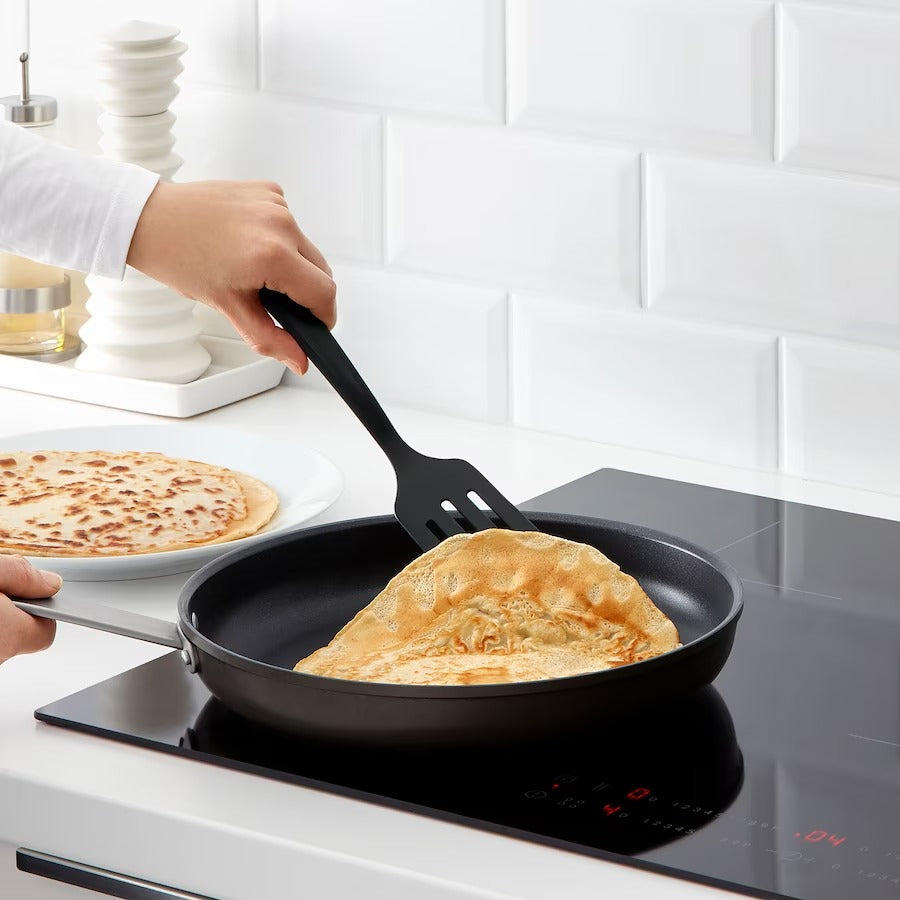 IKEA GNARP 3 Piece Kitchen Utensil Set in Black Color.