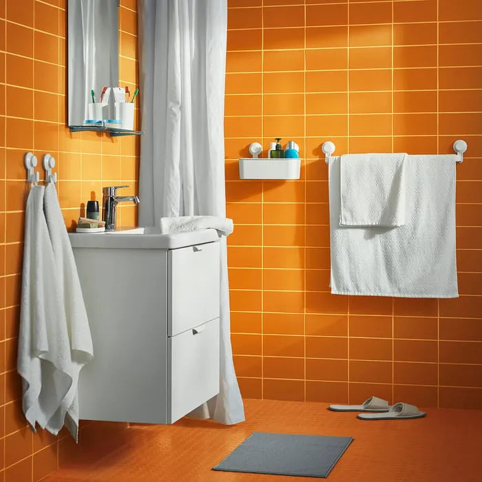 Absorbent bathroom rug for daily use