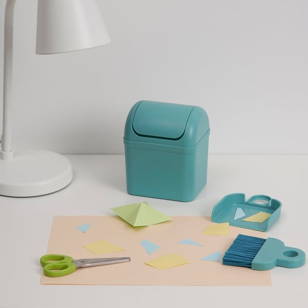 IKEA BÖNSYRSA small cleaning kit for desk, turquoise color.