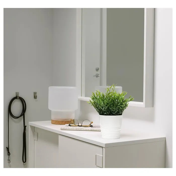 Small artificial plant for indoor home decoration