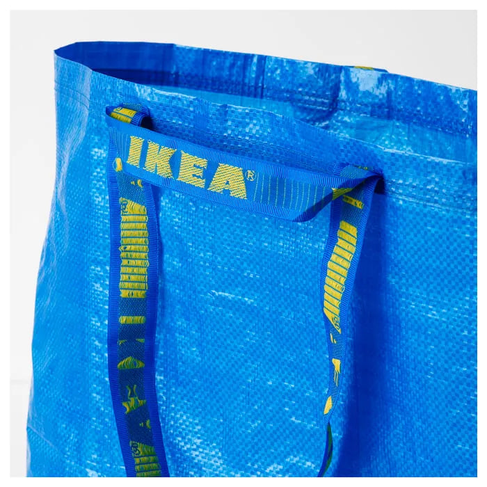 IKEA FRAKTA carrier bag blue 36L closeup view