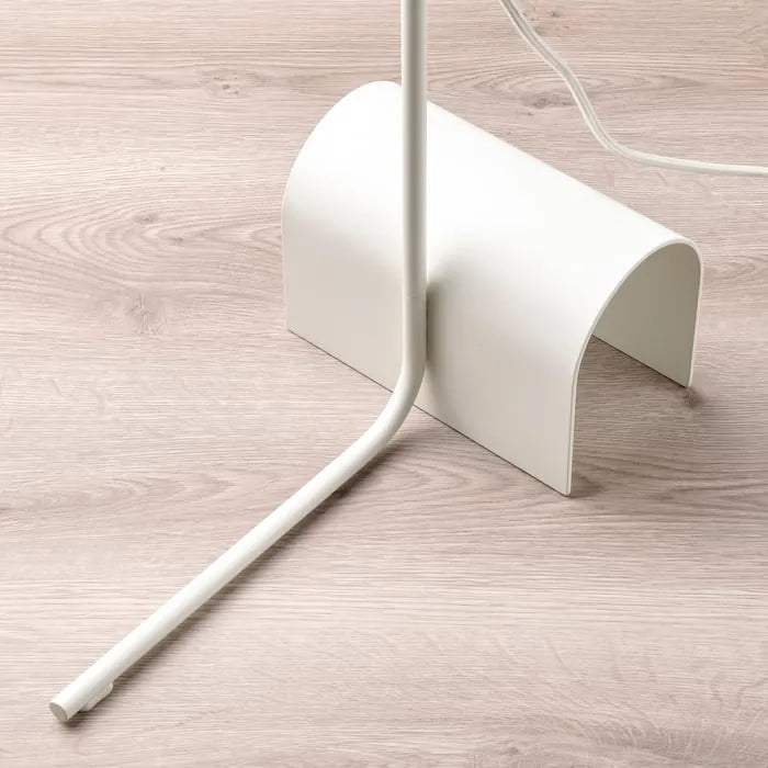 Close-up of IKEA HÅRSLINGA floor lamp white design