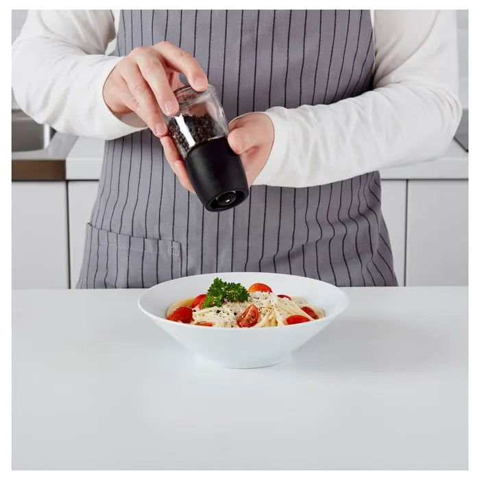 Using IKEA IHÄRDIG Spice Mill Ceramic Grinder.