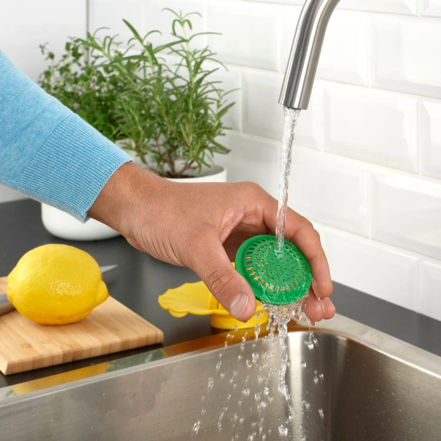 IKEA UPPFYLLD kitchen lemon squeezer for fresh juice