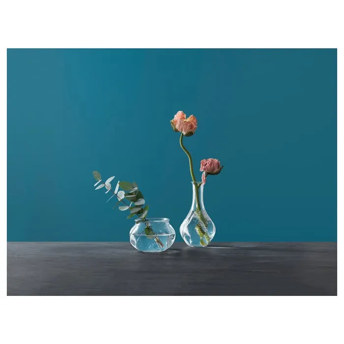 IKEA VILJESTARK glass vase styled with flowers.